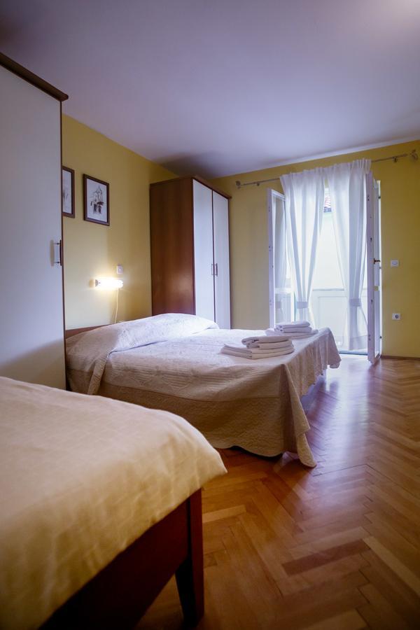 Apartmán Lucija Kampor Exteriér fotografie