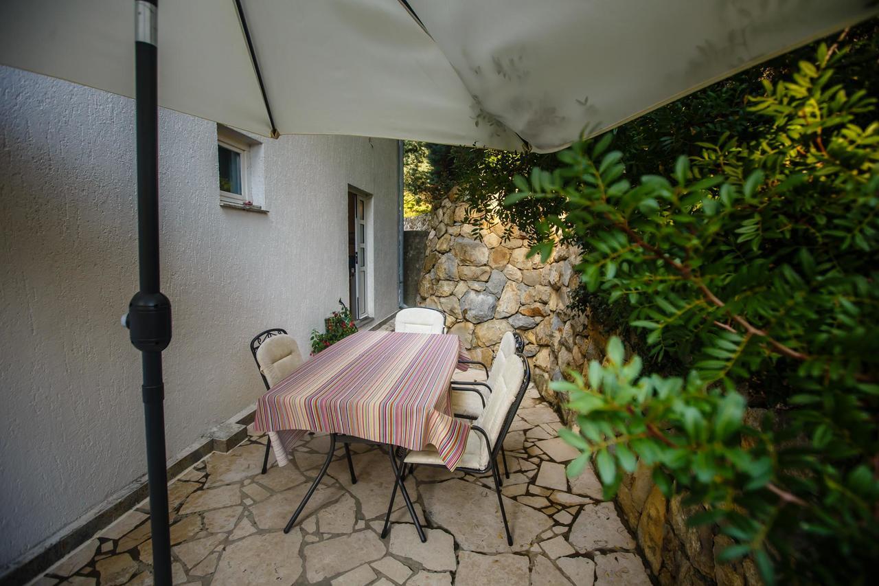 Apartmán Lucija Kampor Exteriér fotografie